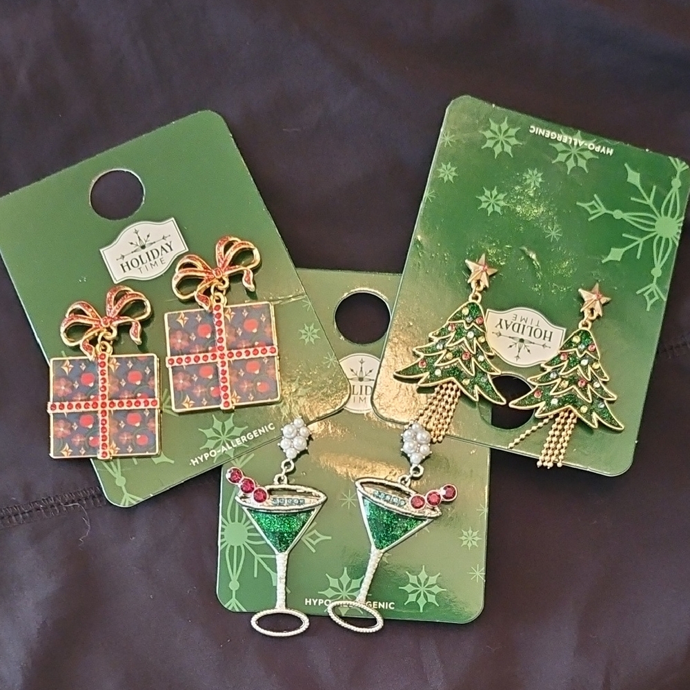 Festive Earrings Set - Picture 1 of 4